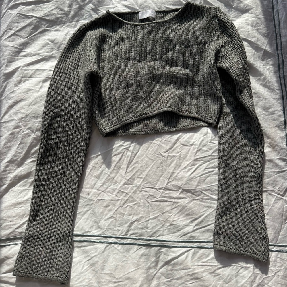 Isalis Sweater in Size S